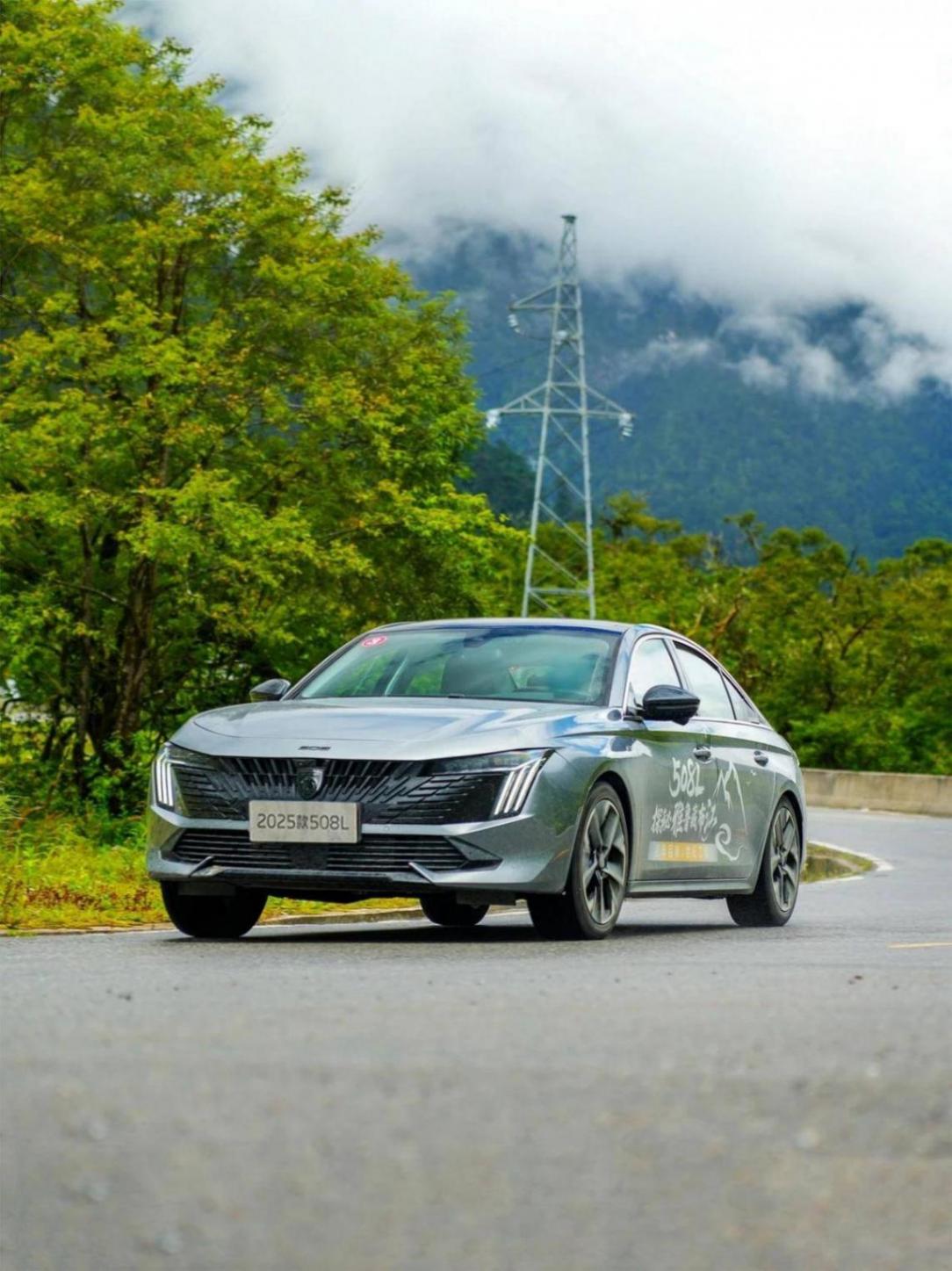 雪域極境淬煉傳奇!凡爾賽C5 X領銜神龍車隊安全驗證之旅圓滿收官