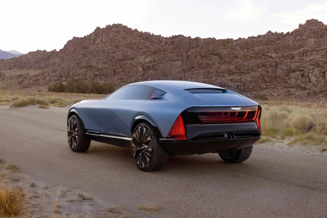 凱迪拉克發(fā)布 Elevated Velocity 跨界概念車