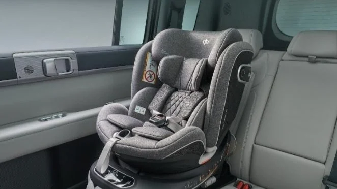 自研音響、可外接平板電腦,比亞迪方程豹鈦7更多內飾官圖公布 自研音響、可外接平板電腦,比亞迪方程豹鈦7更多內飾官圖公布