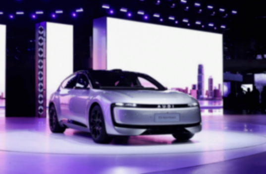 電動(dòng)化時(shí)代 奧迪雙標(biāo)如何重塑品牌邊界