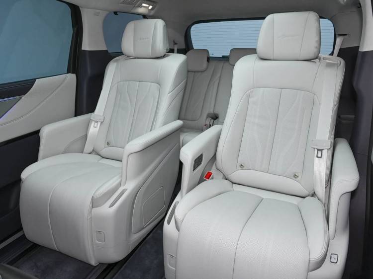 硬核升級,全維進階!二代哈弗H9勇士版21.49萬元起售