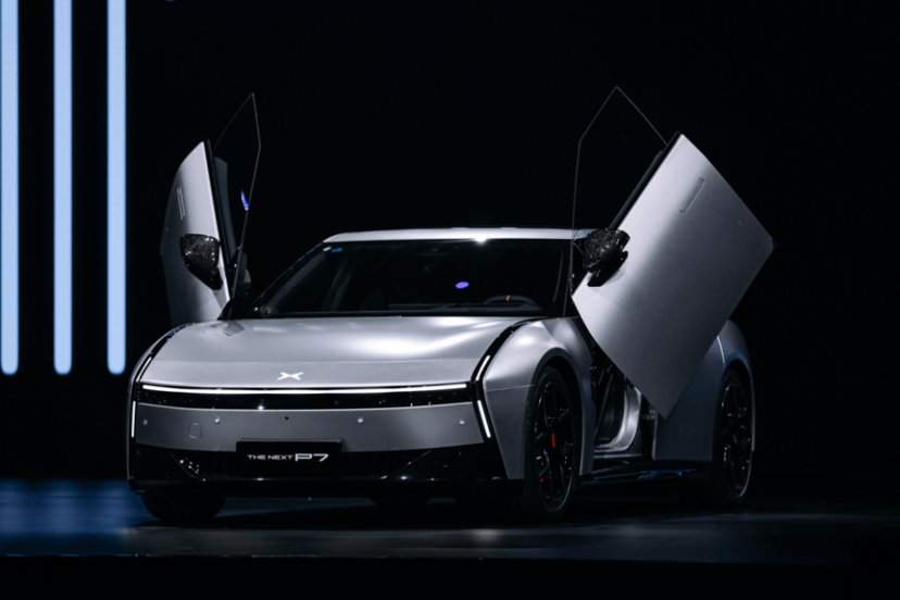 全面“上位”,全新小鵬P7上市售21.98萬起