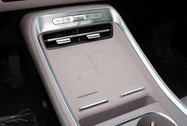 榮威M7 DMH將于9月17日上市!預售價9.78萬元起 軸距近3米