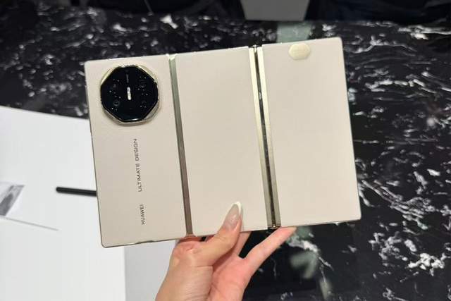 年度選擇題又來了!是買蘋果iPhone17系列還是等國產新旗艦?