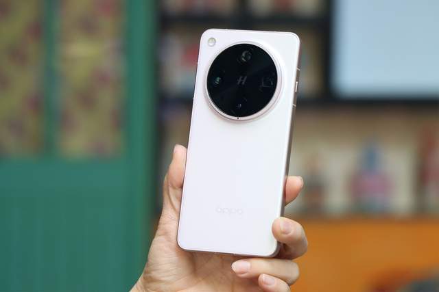 年度選擇題又來了!是買蘋果iPhone17系列還是等國產新旗艦?