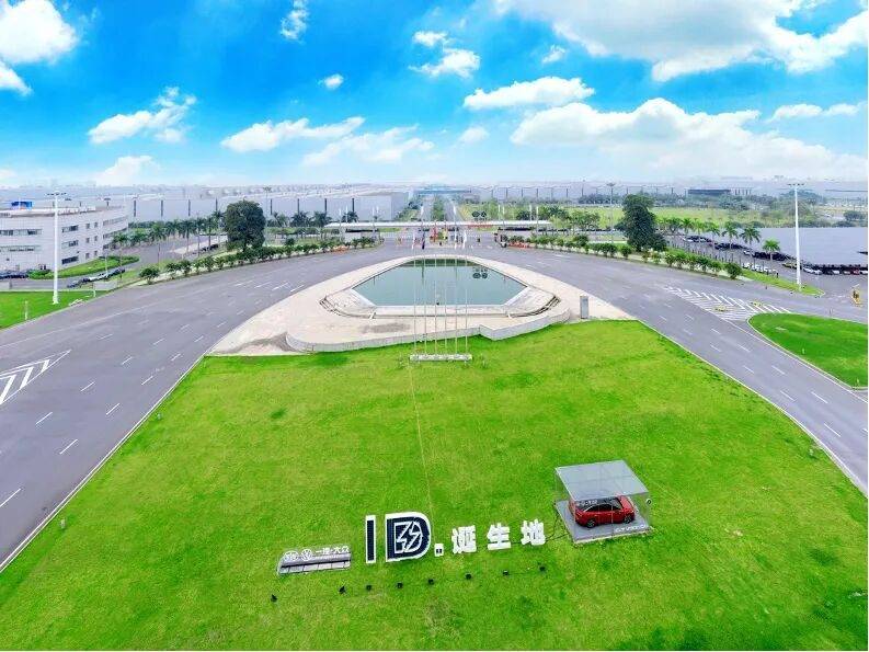 中國首家3000萬輛乘用車企業即將誕生!【汽車維基】深入長春解碼一汽-大眾體系力根基