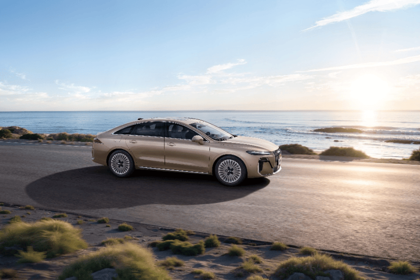 榮威M7 DMH:既要“大美好”,也要“真智能”