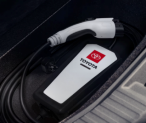 豐田將在日本推出自研家用電動汽車充電器