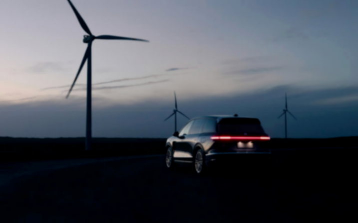 汽車行業在“價格戰”與“內卷”幾乎成為常態的今天,“先活下來”已是眾多車企的第一要義 不止一家車企回歸“現實”