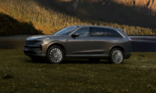 汽車行業在“價格戰”與“內卷”幾乎成為常態的今天,“先活下來”已是眾多車企的第一要義 不止一家車企回歸“現實”