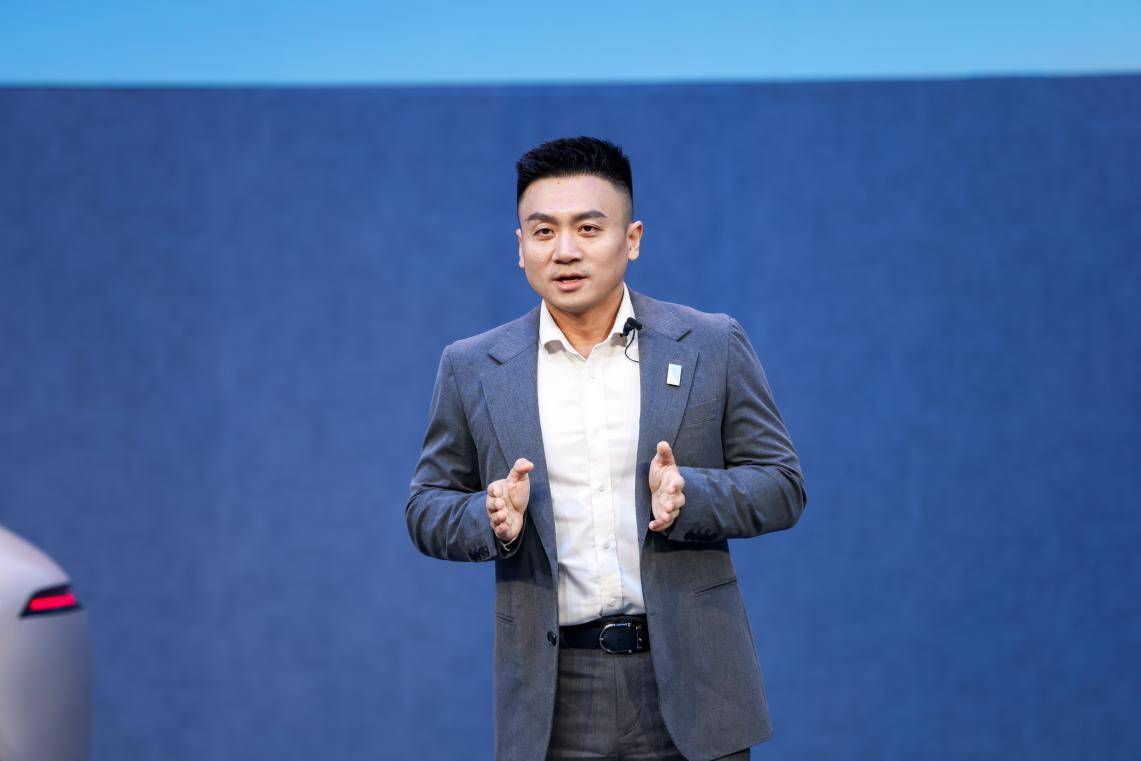 在借力與自立中尋找平衡,阿維塔的“華系進化論”