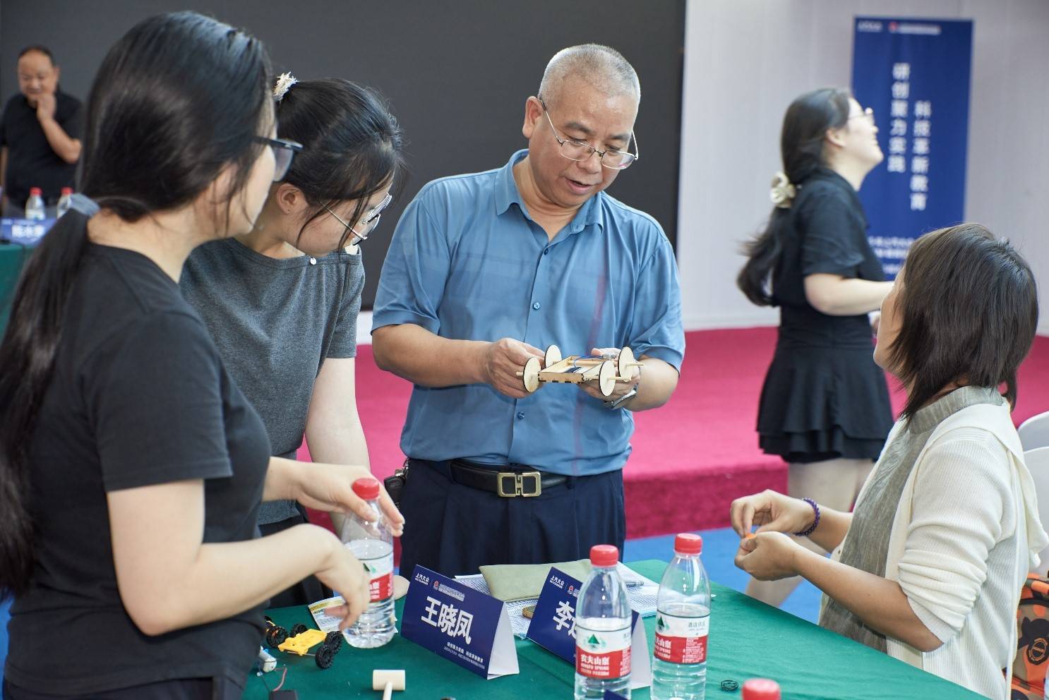 教育公益,憑什么成為上汽大眾的“核心零部件”?