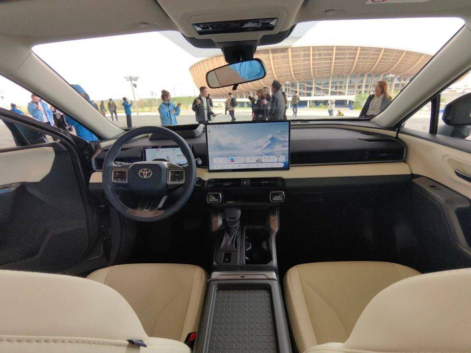 合資SUV銷冠發力,廣汽豐田全新威蘭達售16.98萬起