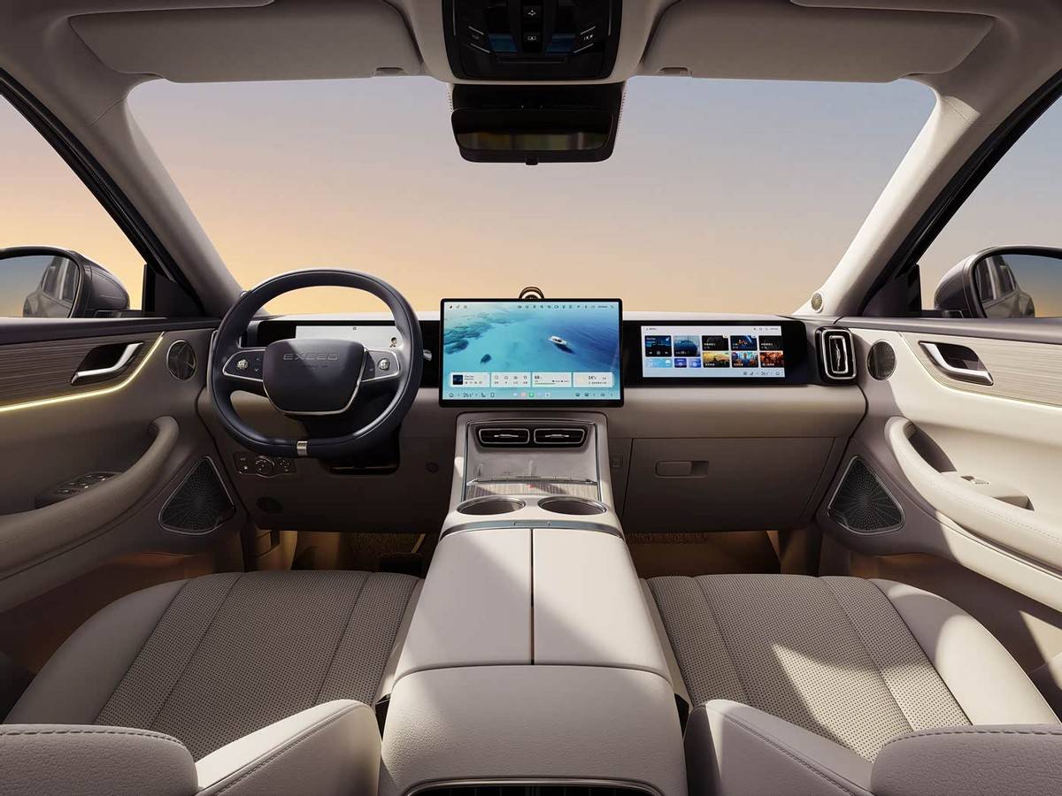 一覺醒來,星途ET5公布了價格,獵鷹700版本價格夠驚艷