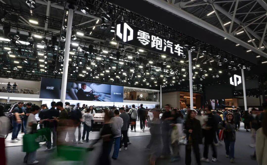 9.28萬起!8295P芯片+激光雷達配齊,零跑稱“Lafa5犧牲了利潤定的價”