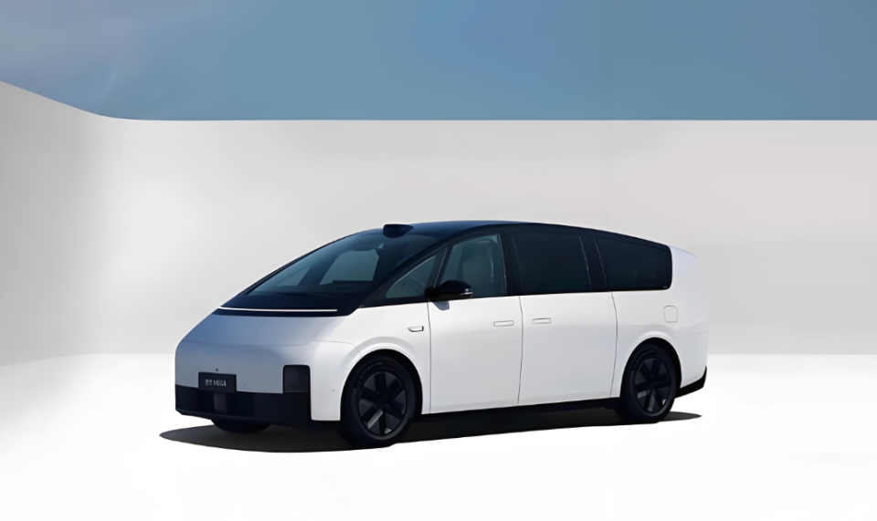 告別商務專屬,2025爆款MPV讀懂中國家庭出行真需求