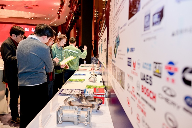 探索強市場競爭下的汽車動力產業新出路——第十屆中國汽車動力技術大會紀實 探索強市場競爭下的汽車動力產業新出路——第十屆中國汽車動力技術大會紀實