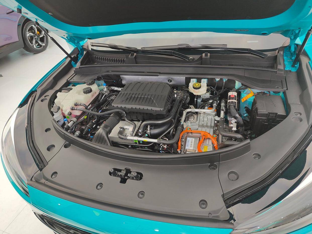 風云T9L上市:以親民價格,享豪華SUV越級體驗