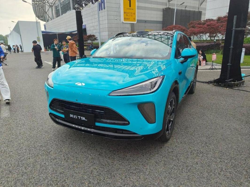 風云T9L上市:以親民價格,享豪華SUV越級體驗